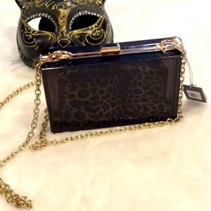 Dainty clutch cross body body bag